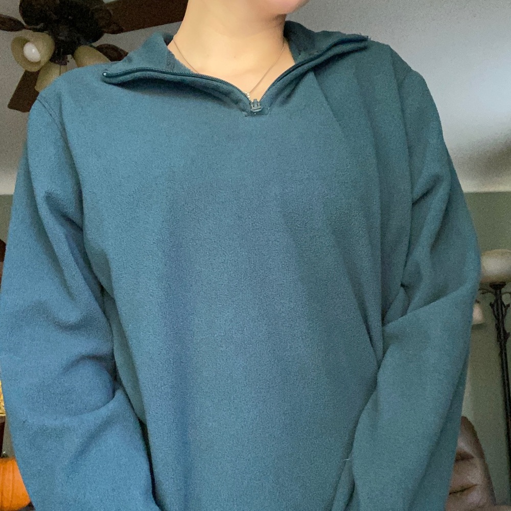 Unisex Old Navy Sweatshirt